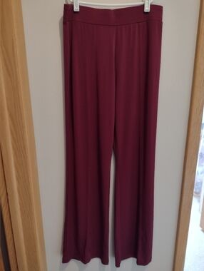 Susan Graver Regular Modern Essentials Liquid Knit Boot cut Pants Size XS